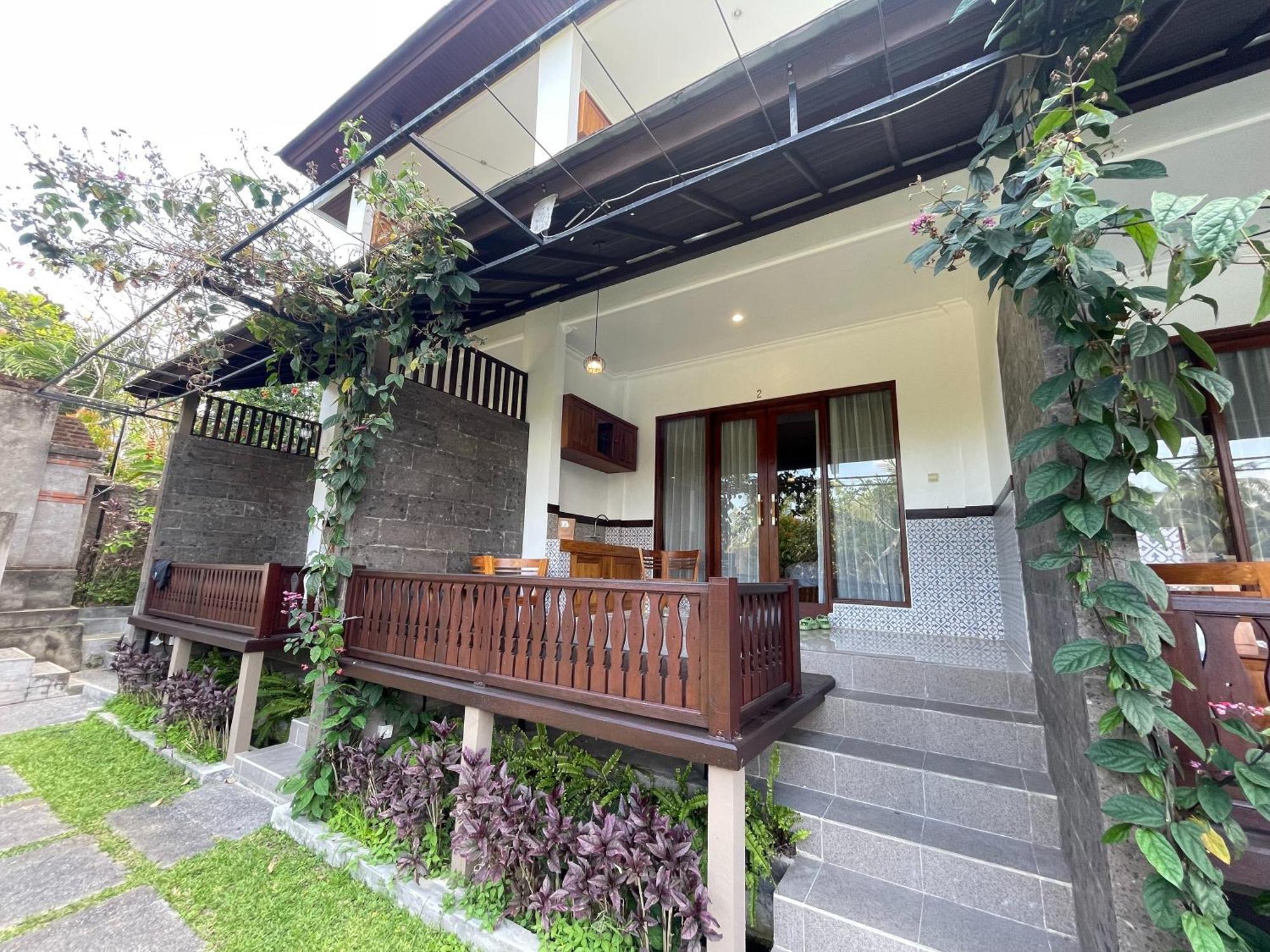 Nivaluma Hotel Ubud  Exterior photo